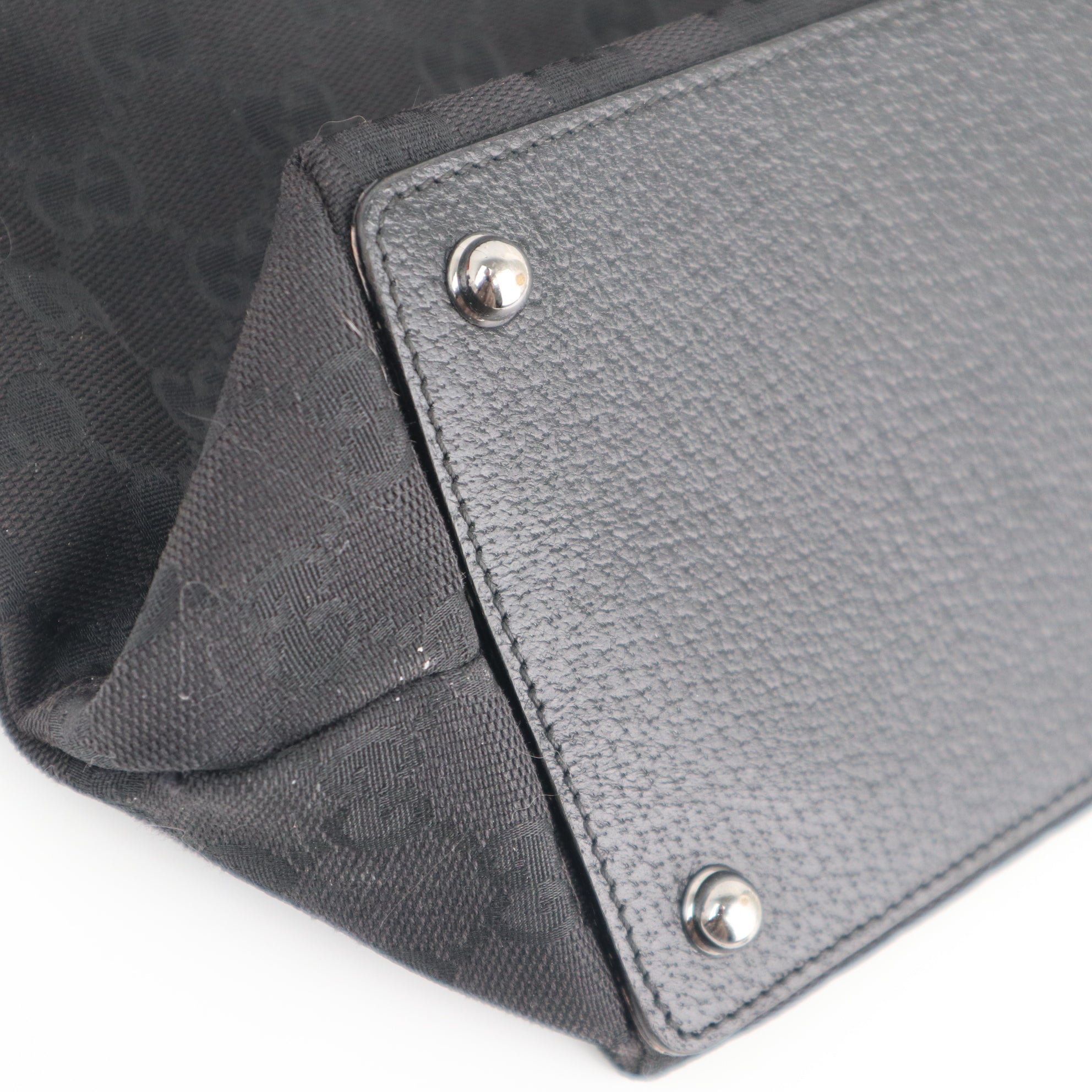 C1963 Gucci Shoulder Bag GG Eclipse | Pre-Owned Excellent Canvas GG Monogram