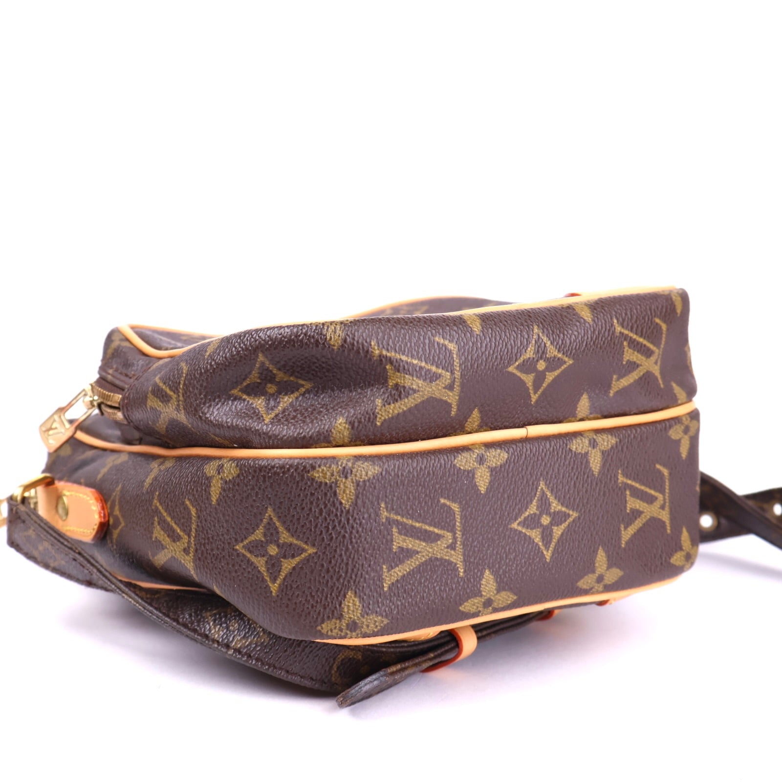 J3432 Louis Vuitton Amazone Monogram Canvas Brown- Pre Owned