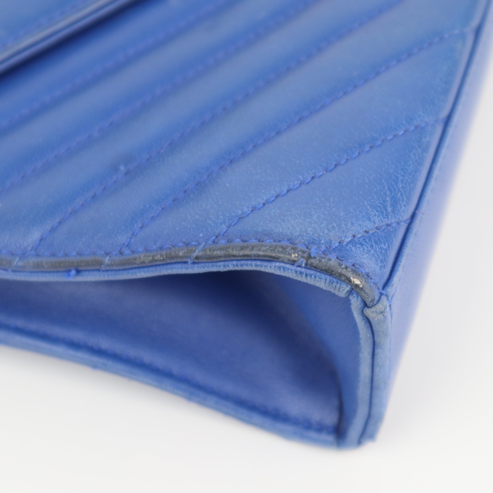 C1969 Saint Laurent Crossbody Bag Envelope Medium | Pre-Owned Very Good Blue