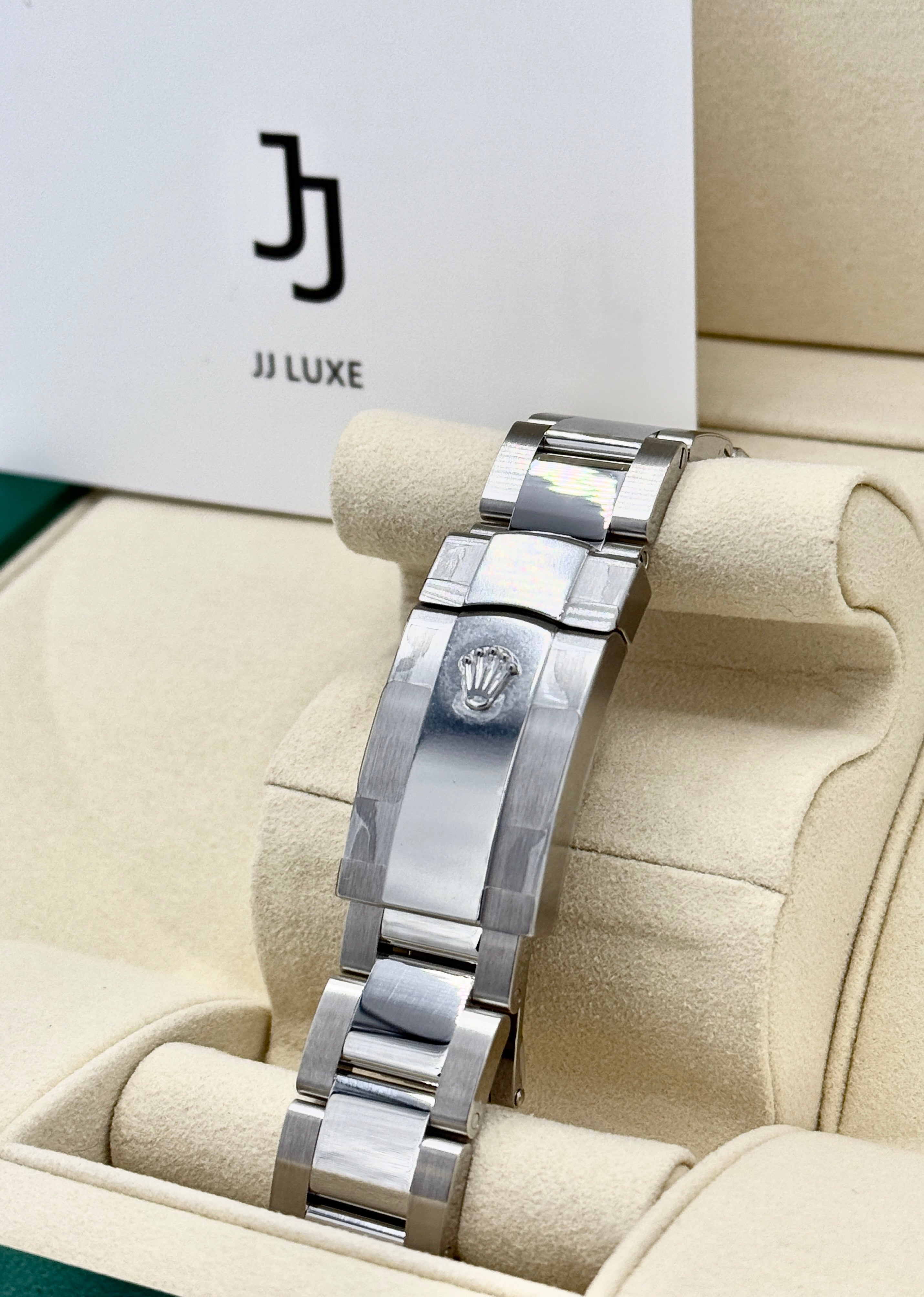 Rolex Datejust Mint Green Index 41mm 126334