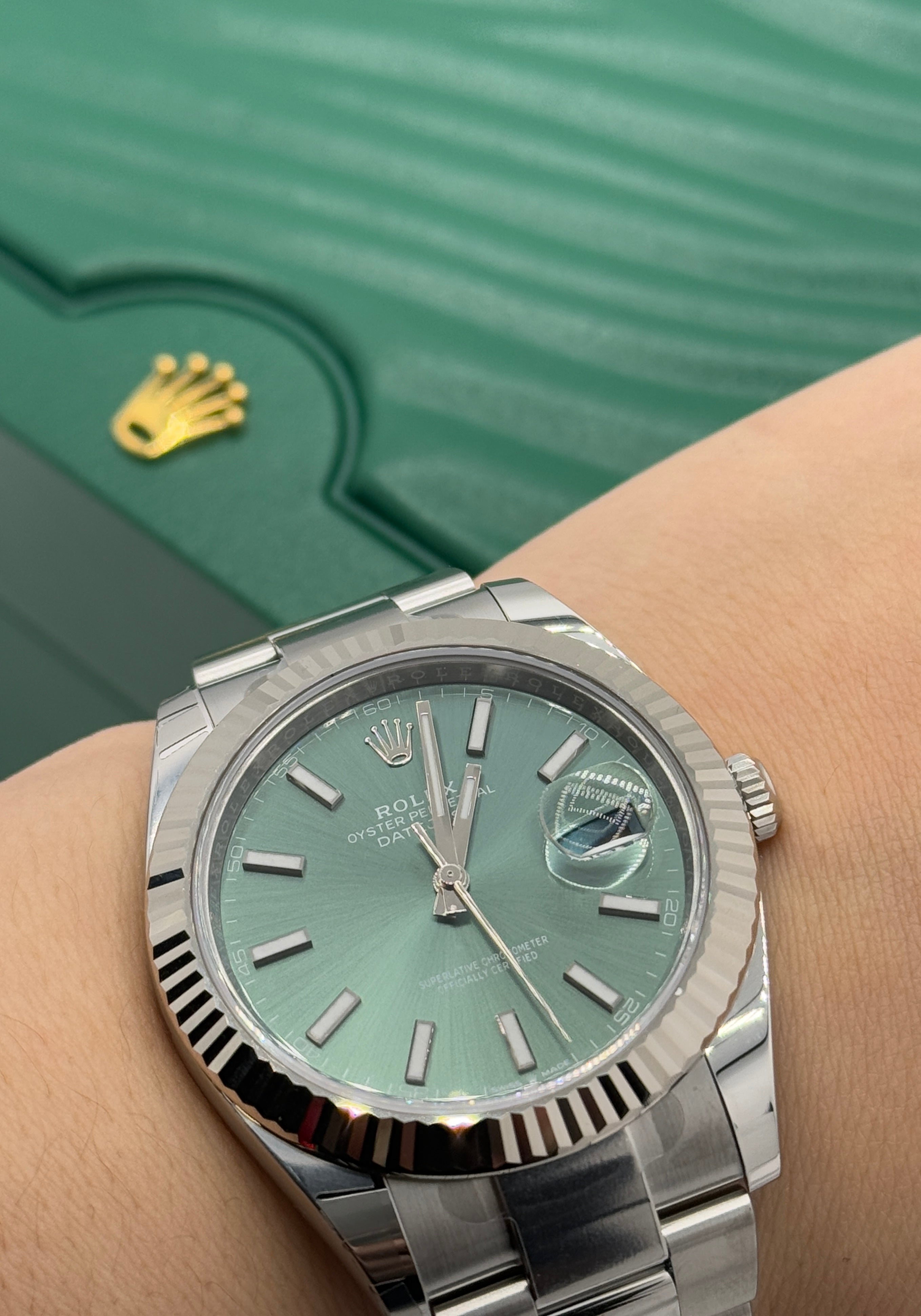 Rolex Datejust Mint Green Index 41mm 126334