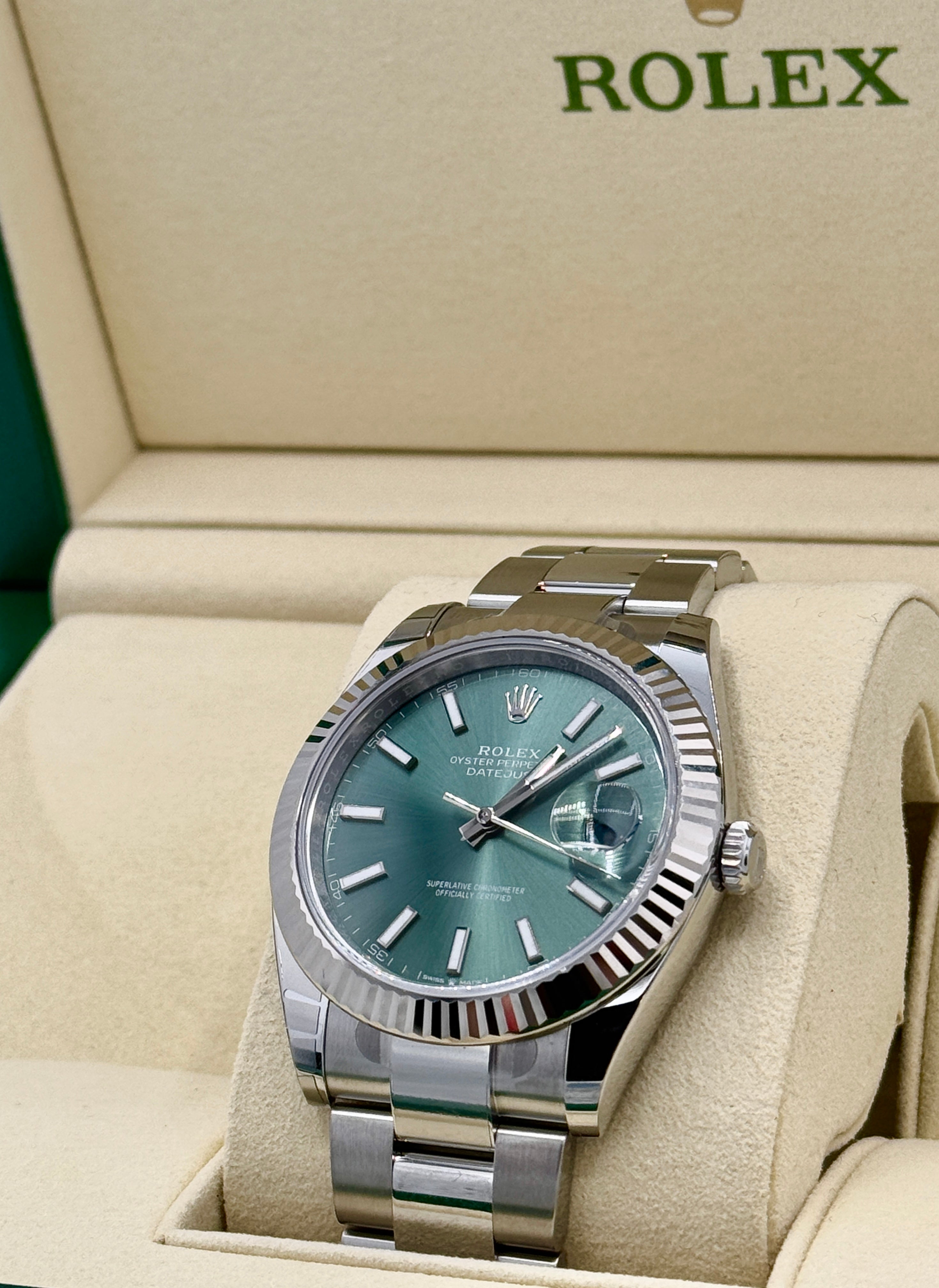Rolex Datejust Mint Green Index 41mm 126334