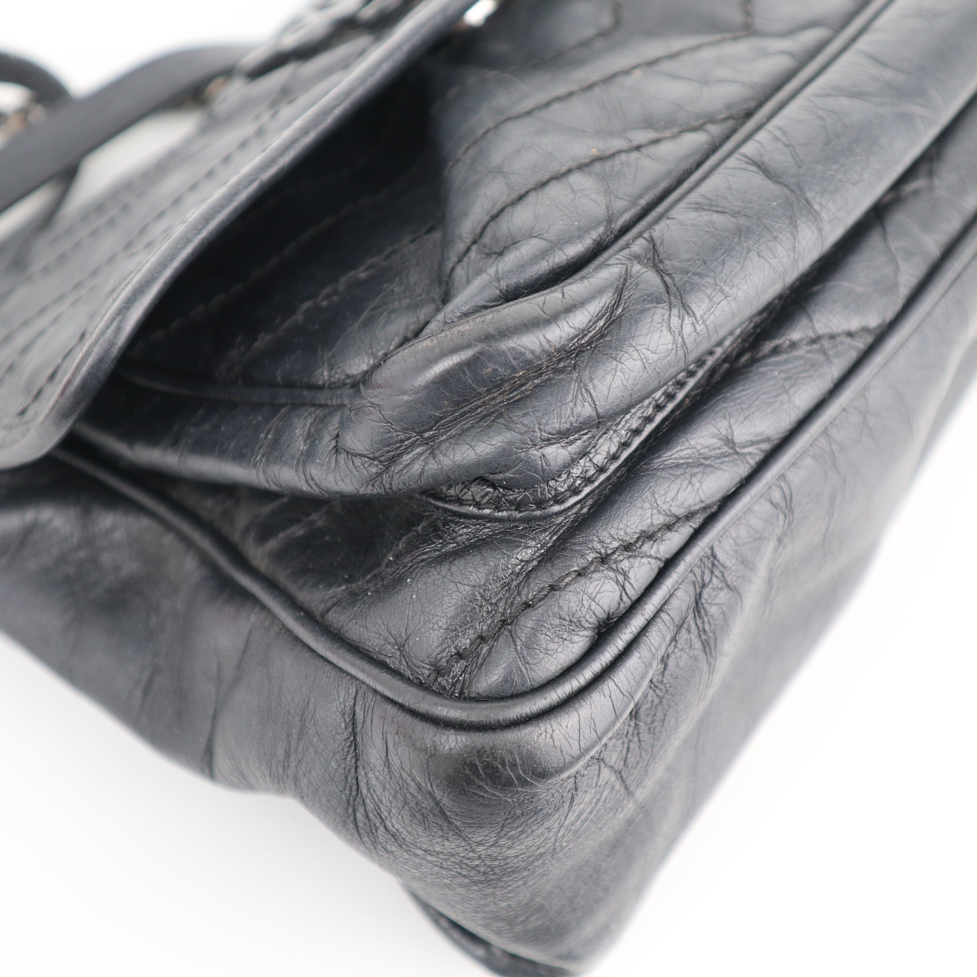 C1970 Saint Laurent Crossbody Bag Niki Medium | Pre-Owned Very Good Crinkled Leather