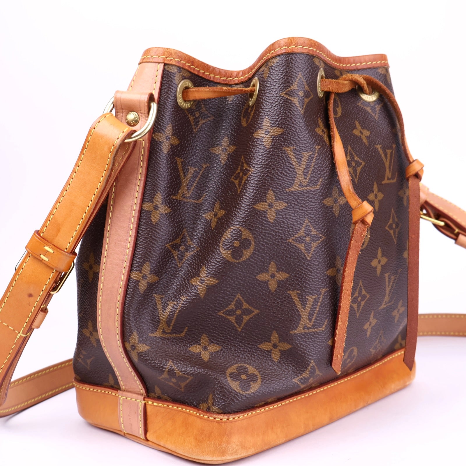 J3441 Louis Vuitton Monogram Mini Noe Bucket Bag- Pre Owned