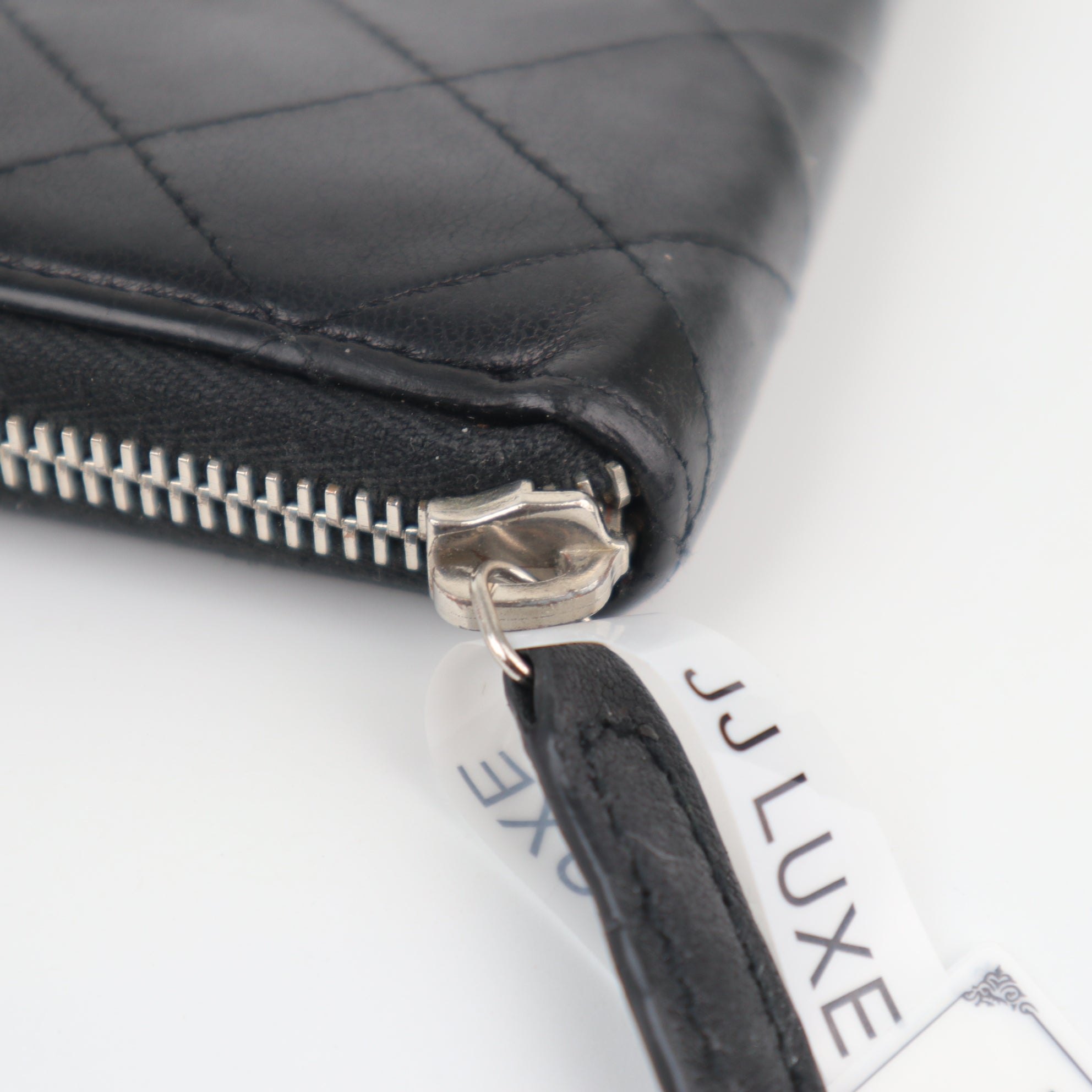 C1973 Chanel Wallet Classic Long Zipped | Pre-Owned Very Good