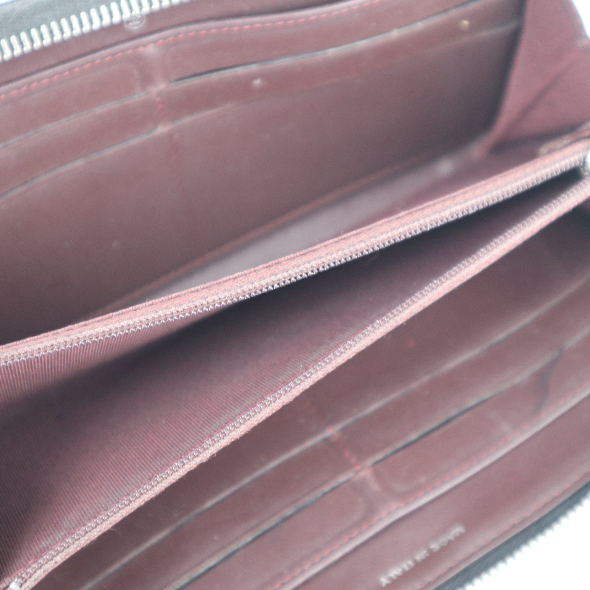 C1973 Chanel Wallet Classic Long Zipped | Pre-Owned Very Good