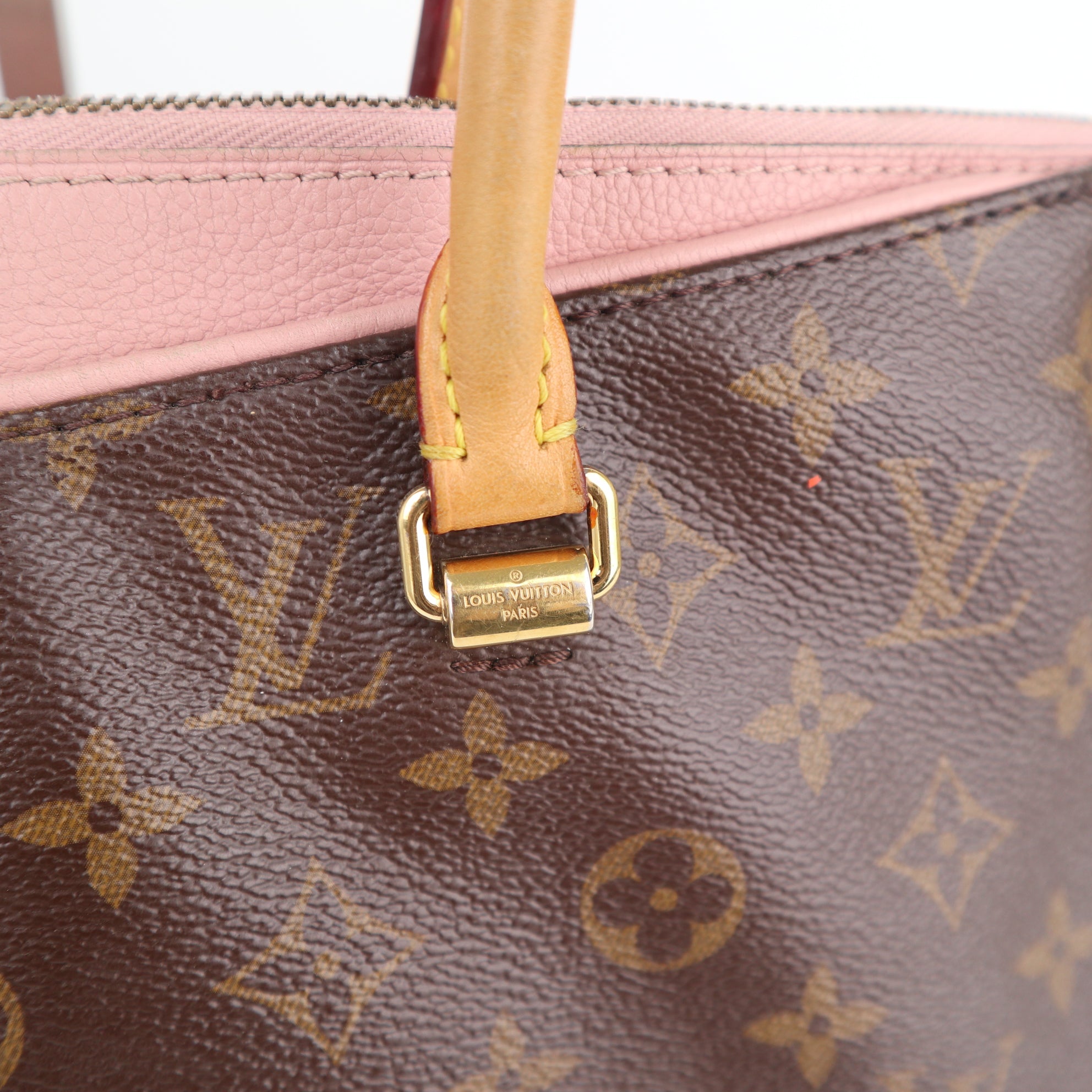 C1974 Louis Vuitton Shoulder Bag Monogram Pallas MM | Pre-Owned Very Good Canvas Monogram