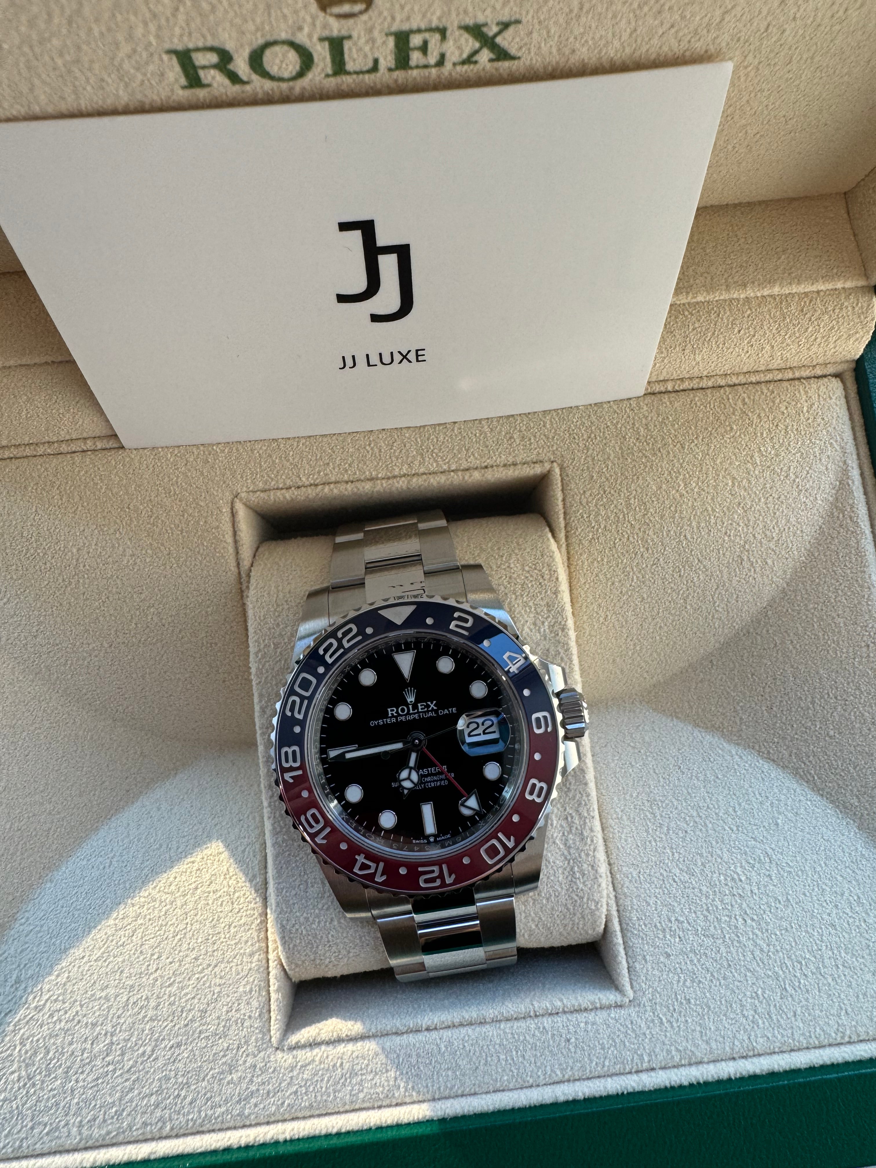 Rolex GMT Master II 'Pepsi' 40mm 126719BLRO