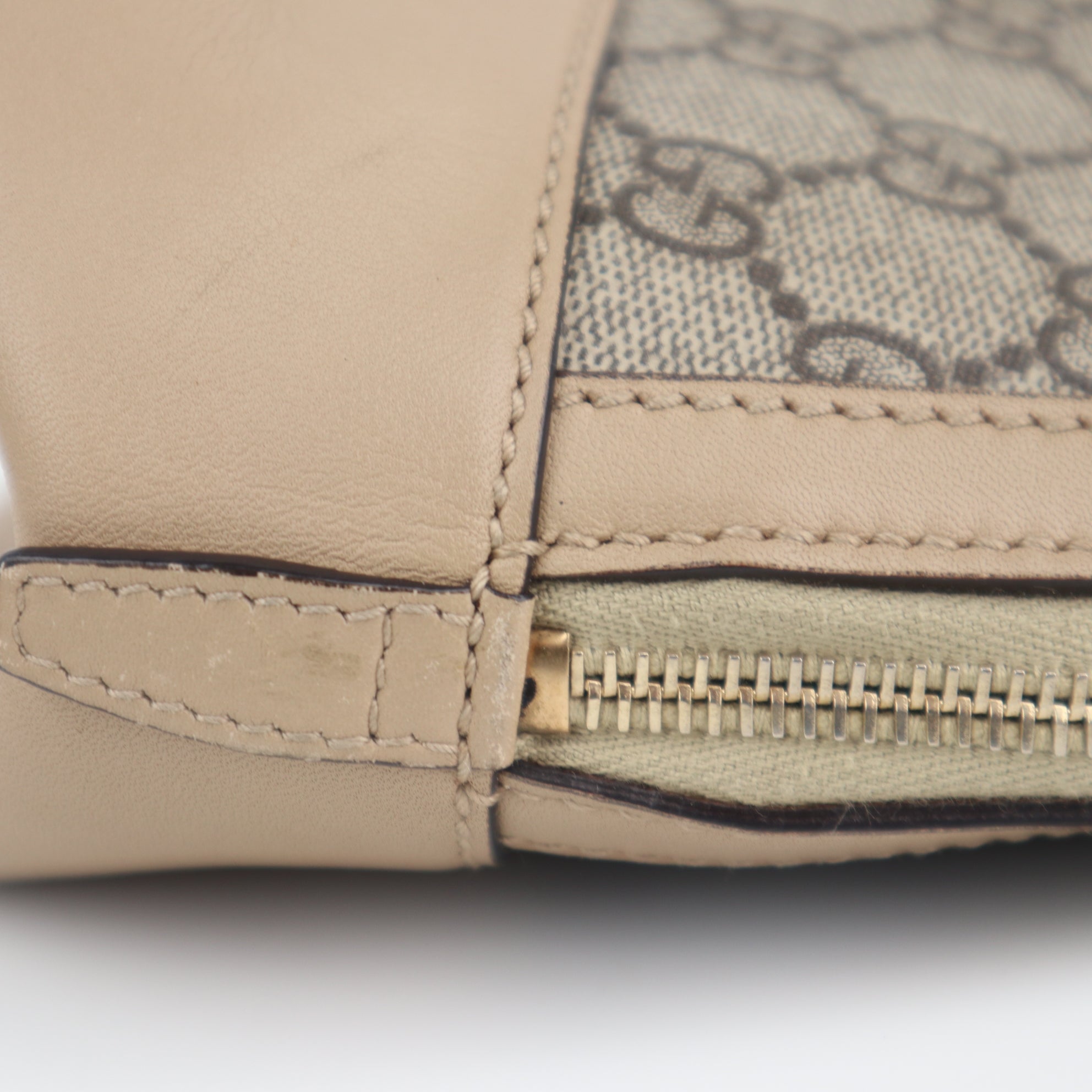 C1977 Gucci Top Handle Bag GG Supreme Small Nice Dome | Pre-Owned Excellent Canvas GG Supreme