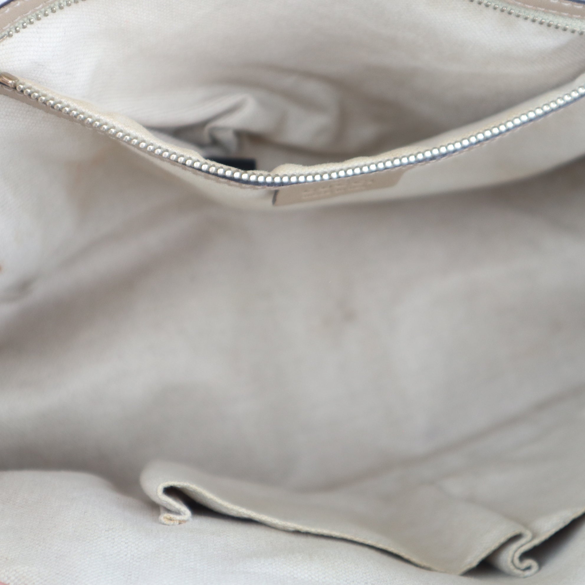 C1977 Gucci Top Handle Bag GG Supreme Small Nice Dome | Pre-Owned Excellent Canvas GG Supreme