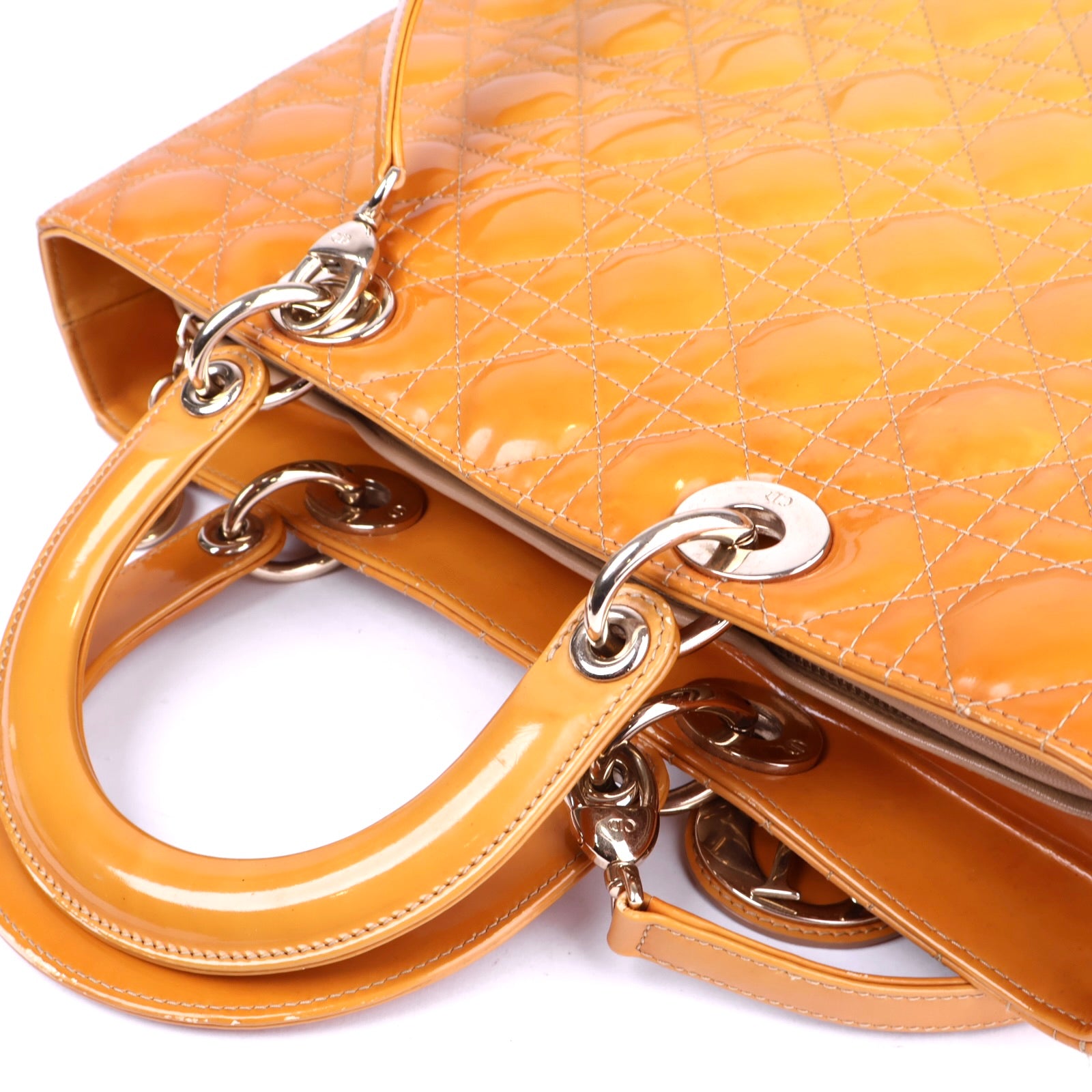 J3478 Christian Dior Beige Patent Leather Cannage Lady Dior Bag- Pre Owned