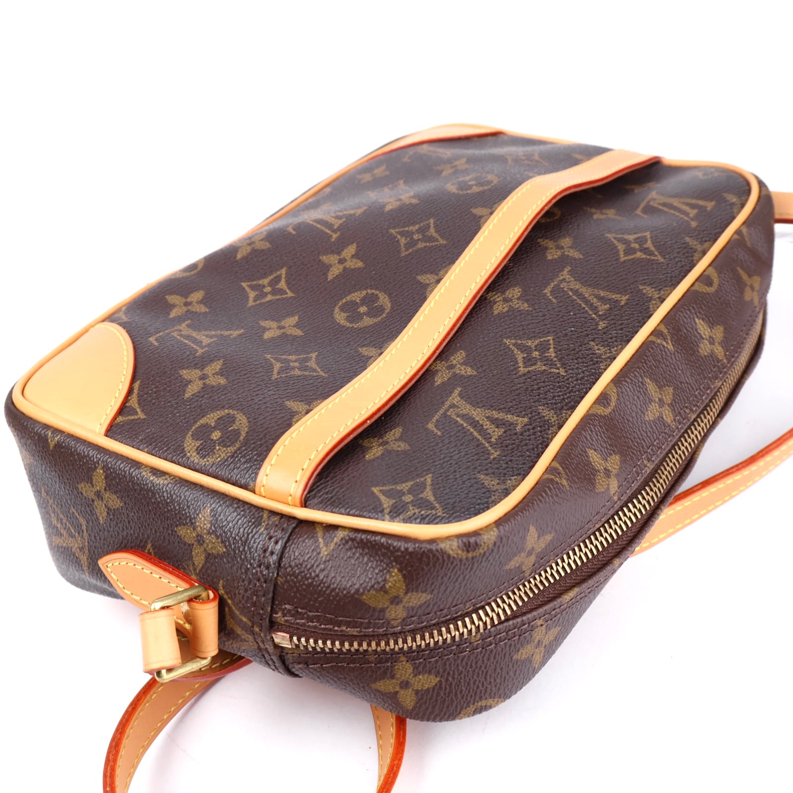 J3479 Louis Vuitton Monogram Trocadero 30 Crossbody Bag- Pre Owned