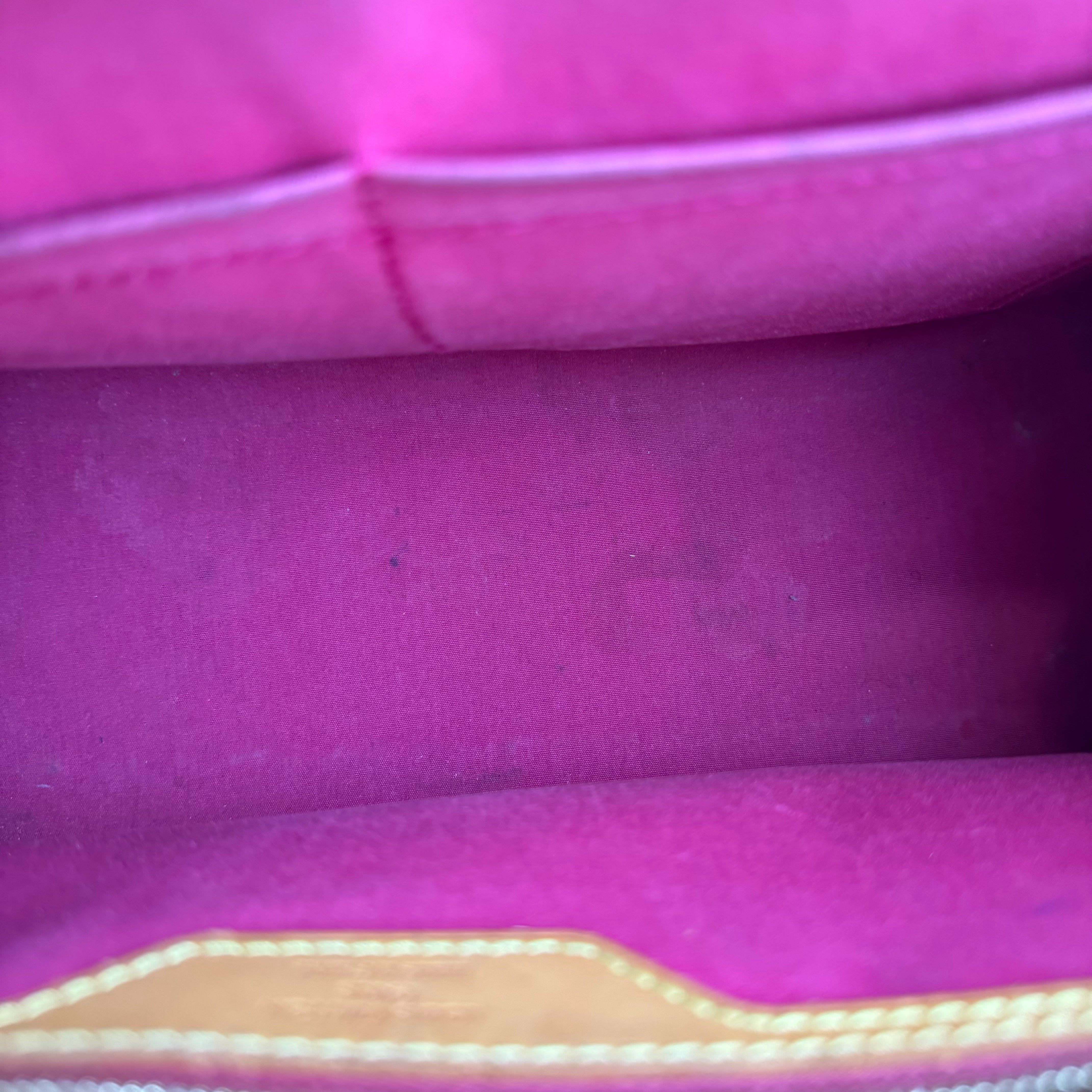 J3289 Louis Vuitton Rose Indian Monogram Vernis Brea MM Bag- Pre Owned