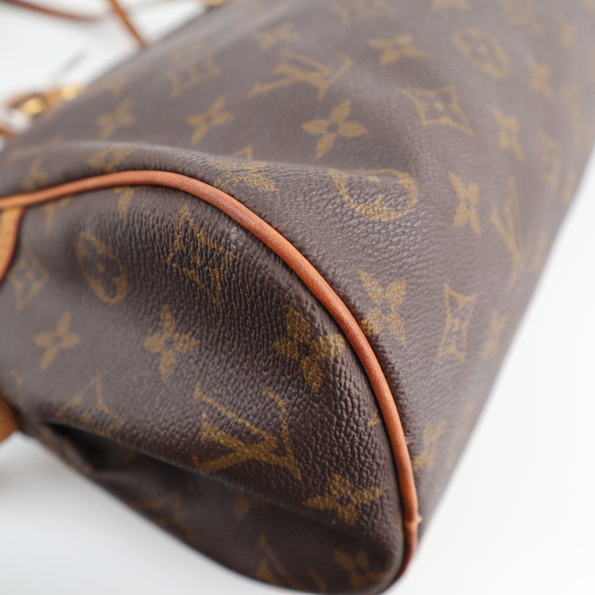 C2091 Louis Vuitton Shoulder Bag Montorgueil PM | Pre-Owned Very Good Brown Coated canvas Monogram