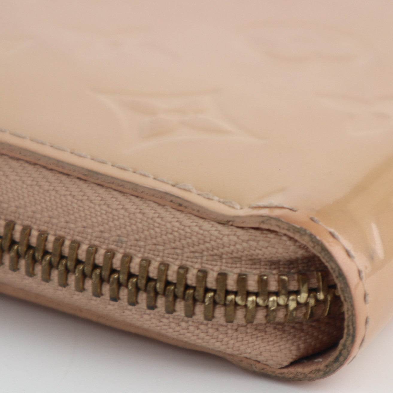 Louis Vuitton Monogram Vernis Zippy Wallet C1884 | Pre-Owned Very Good Monogram Vernis Patent leather