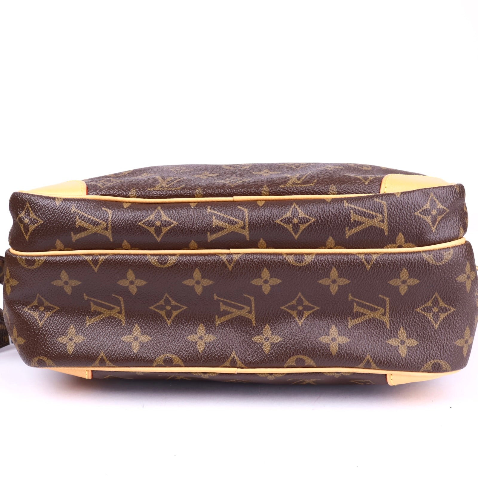 J3448R Louis Vuitton Nile Monogram Brown Bag- Pre Owned