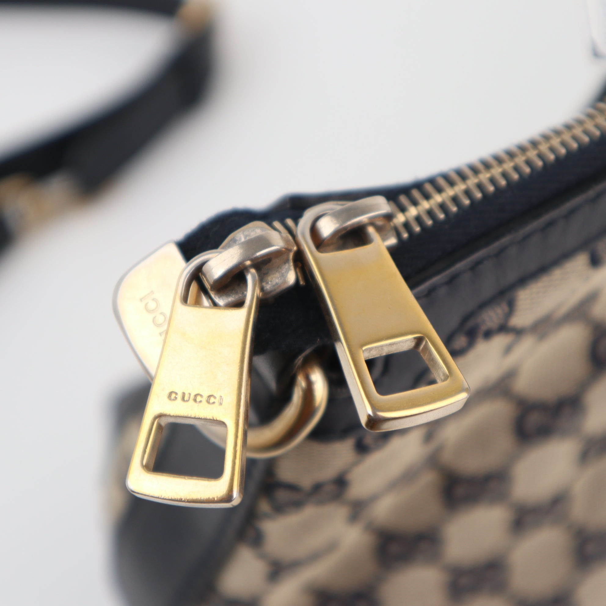 C2119 Gucci Top Handle Bag Speedy 30 | Pre-Owned Excellent Brown Monogram canvas