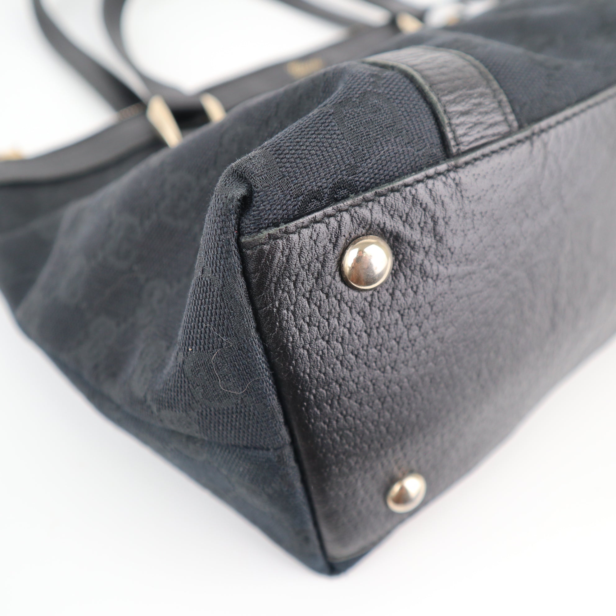 C2121 Gucci Tote Bag Abbey D-Ring | Pre-Owned Excellent Black GG canvas