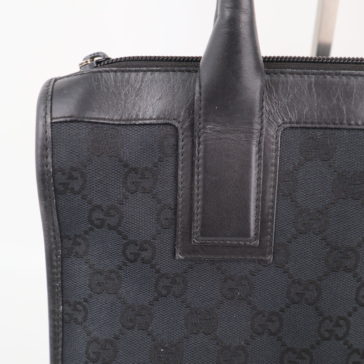C2123 Gucci Shoulder Bag Square Tote Handbag | Pre-Owned Excellent GG canvas