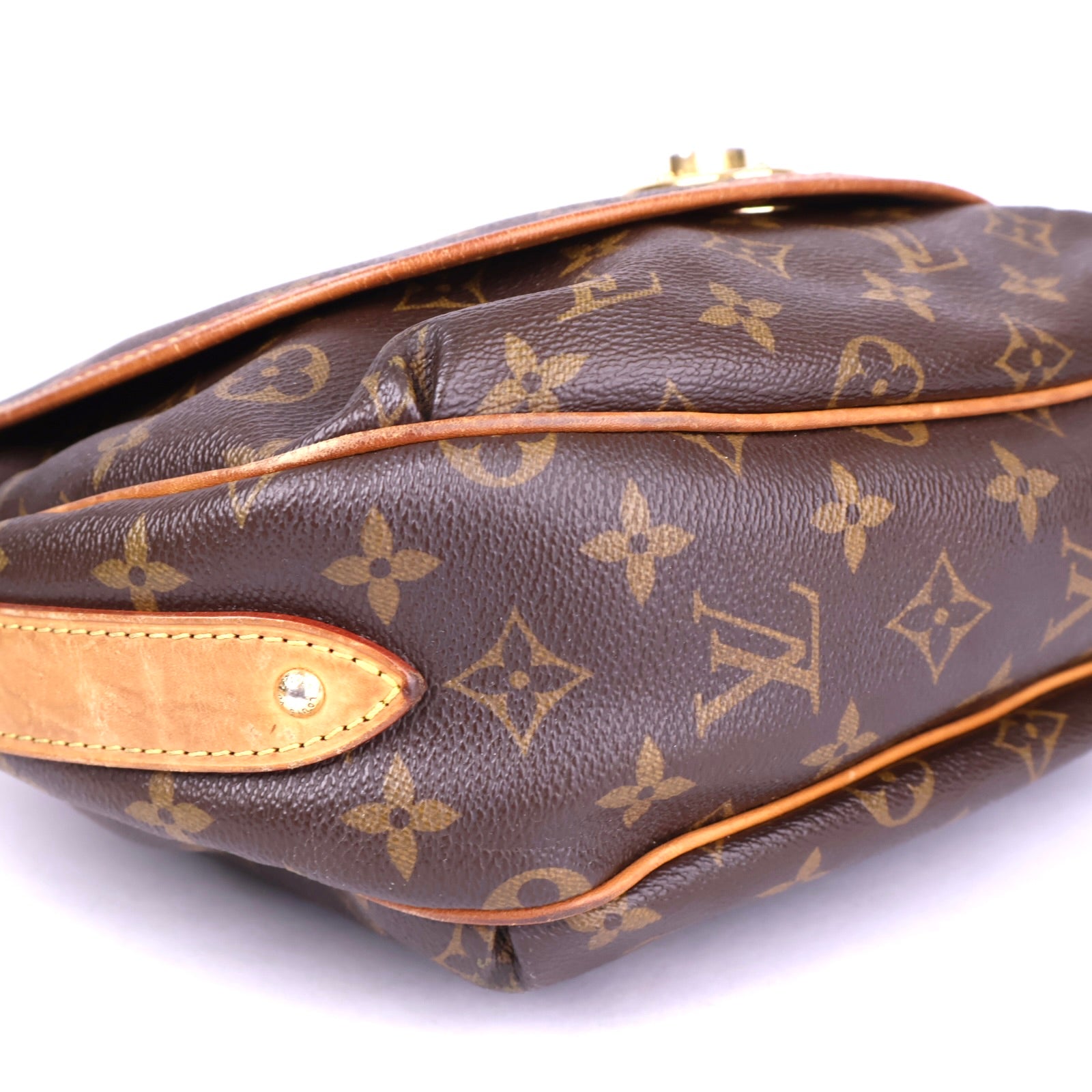 J2047 Louis Vuitton Monogram Canvas Tulum GM Bag- Pre Owned