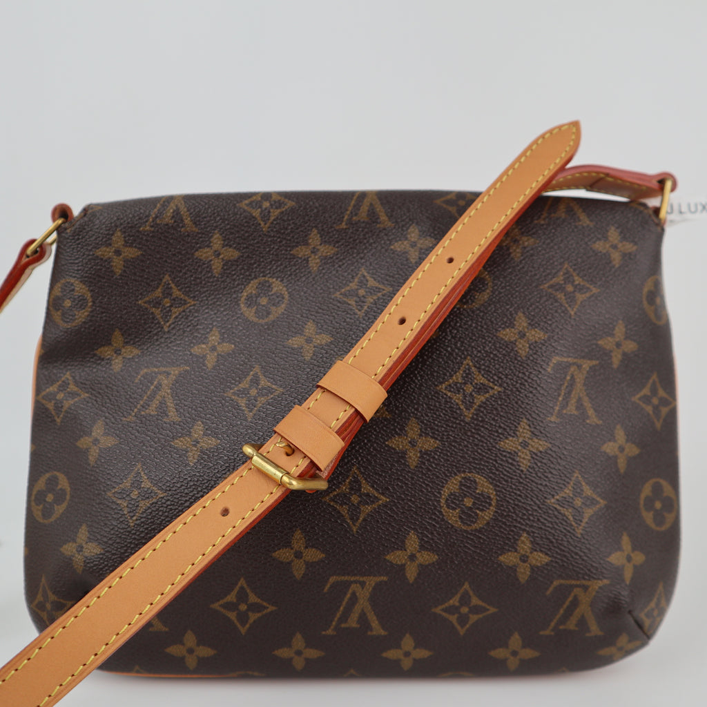 C2135R Louis Vuitton Shoulder Bag Musette Tango Monogram | Pre-Owned Excellent Brown Monogram canvas
