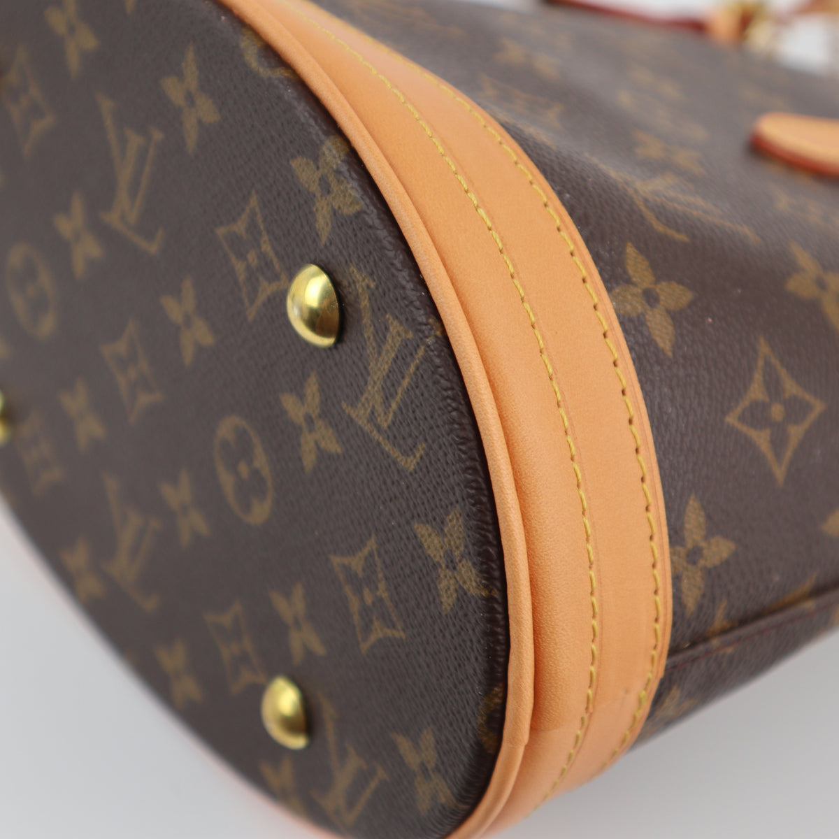 C2139R Louis Vuitton Bucket Bag Monogram Marais Bucket | Pre-Owned Excellent Brown Monogram canvas