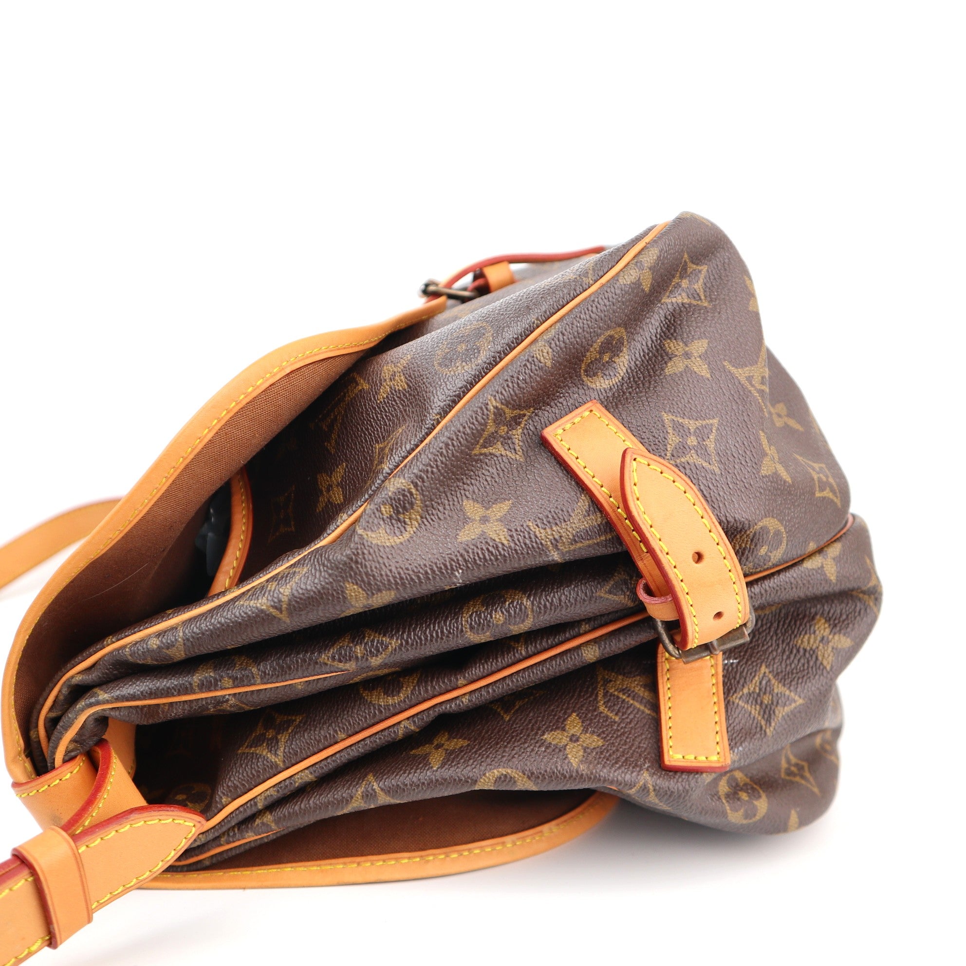 C1334R  Louis Vuitton Saumur 35-Pre Owned