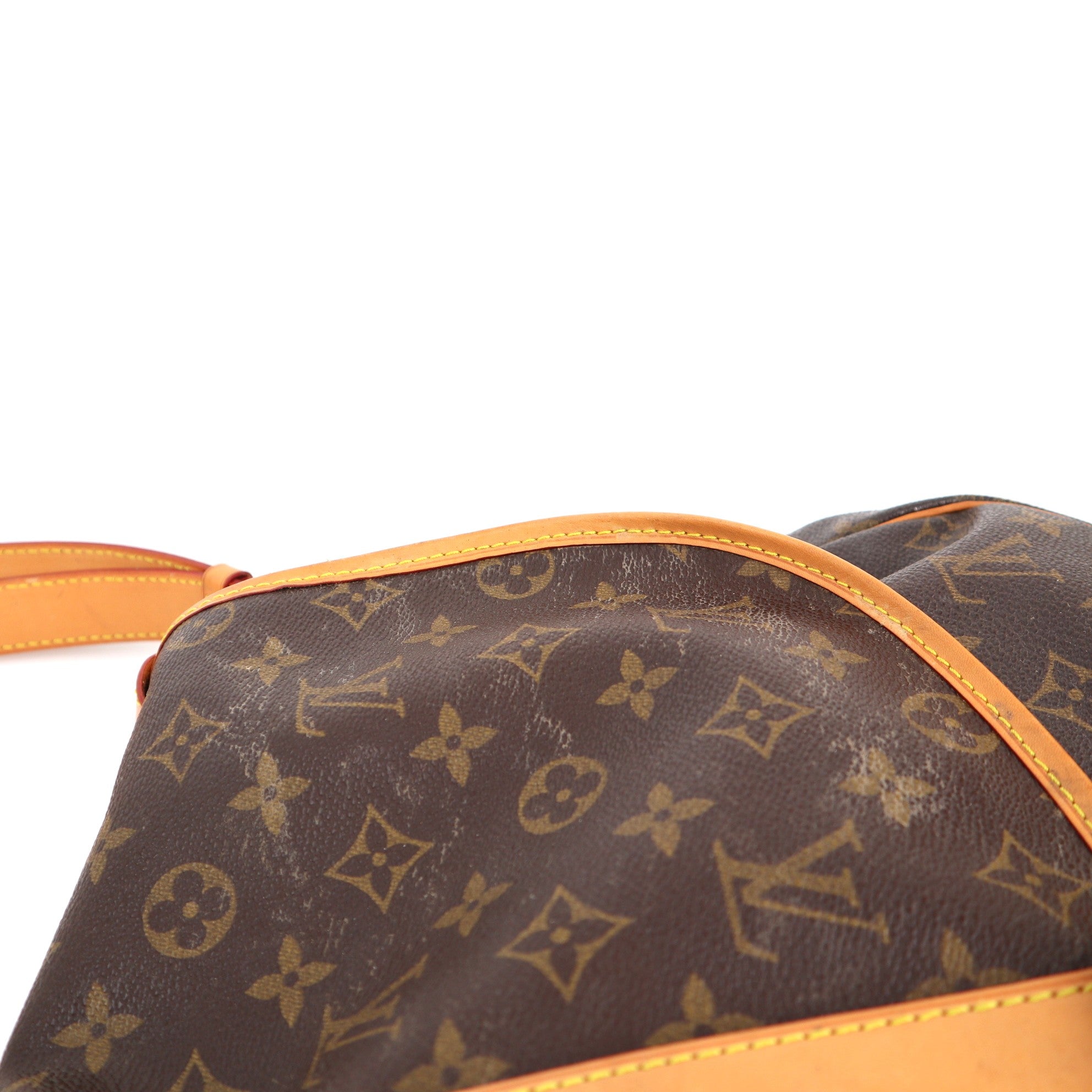 C1334R  Louis Vuitton Saumur 35-Pre Owned