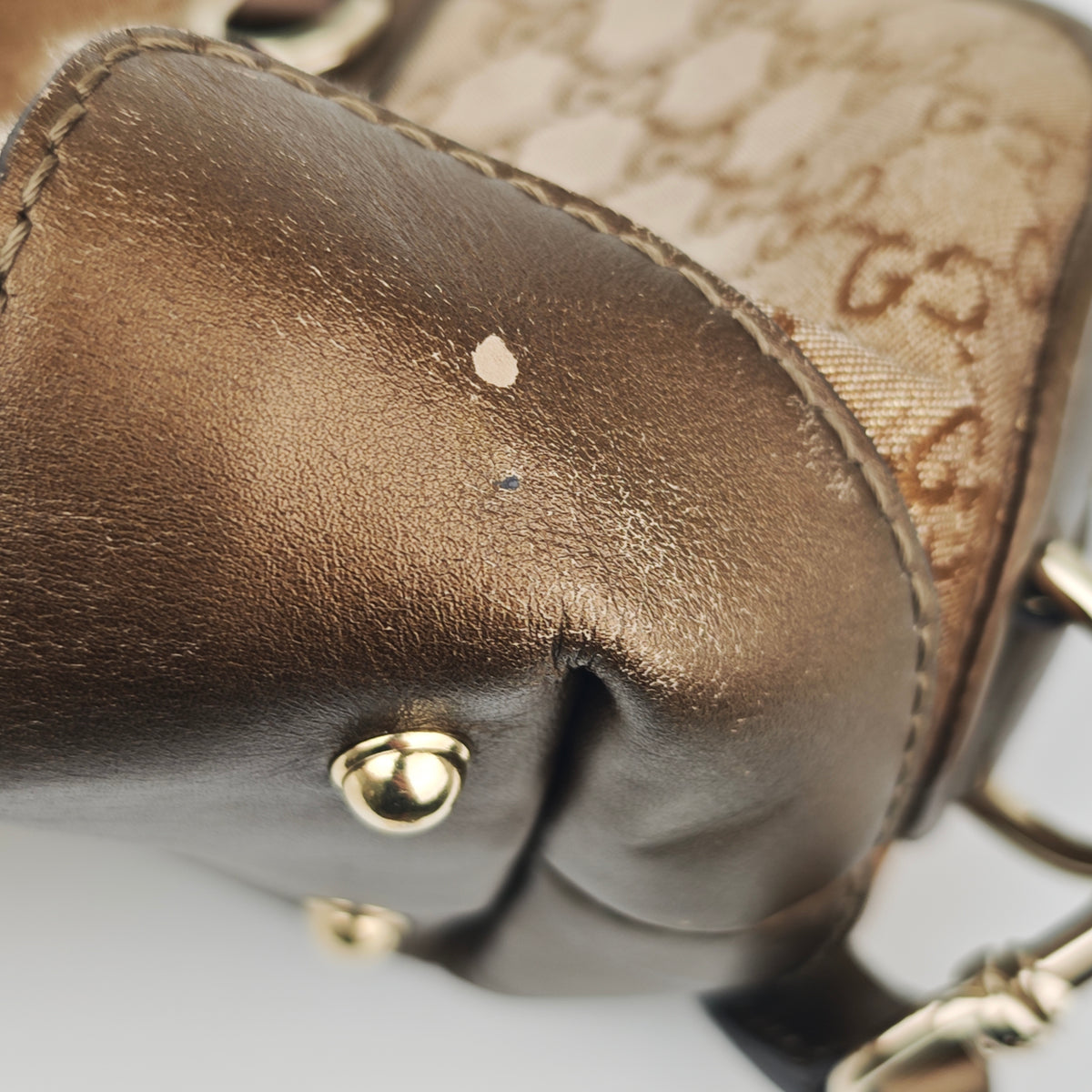 C2859 Gucci Shoulder Satchel Bag GG Lurex Heart Bit Satchel / Boston Bag | Pre-Owned Very Good Lurex Heart