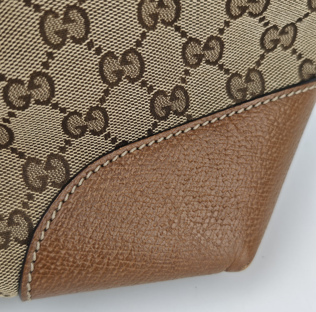C2860 Gucci Shoulder Satchel Bag Bree GG Canvas Tote / Satchel | Pre-Owned Very Good Brown Canvas GG Monogram