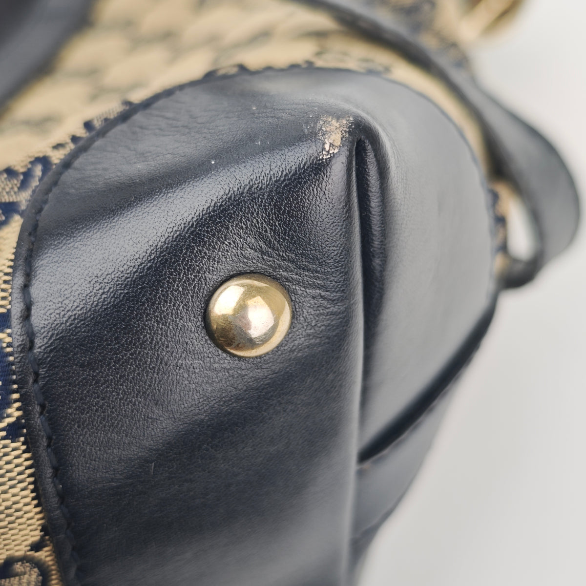 C2866 Gucci Top Handle Bag GG Canvas Vintage Web Top Handle Bag | Pre-Owned Very Good Brown Canvas GG Monogram