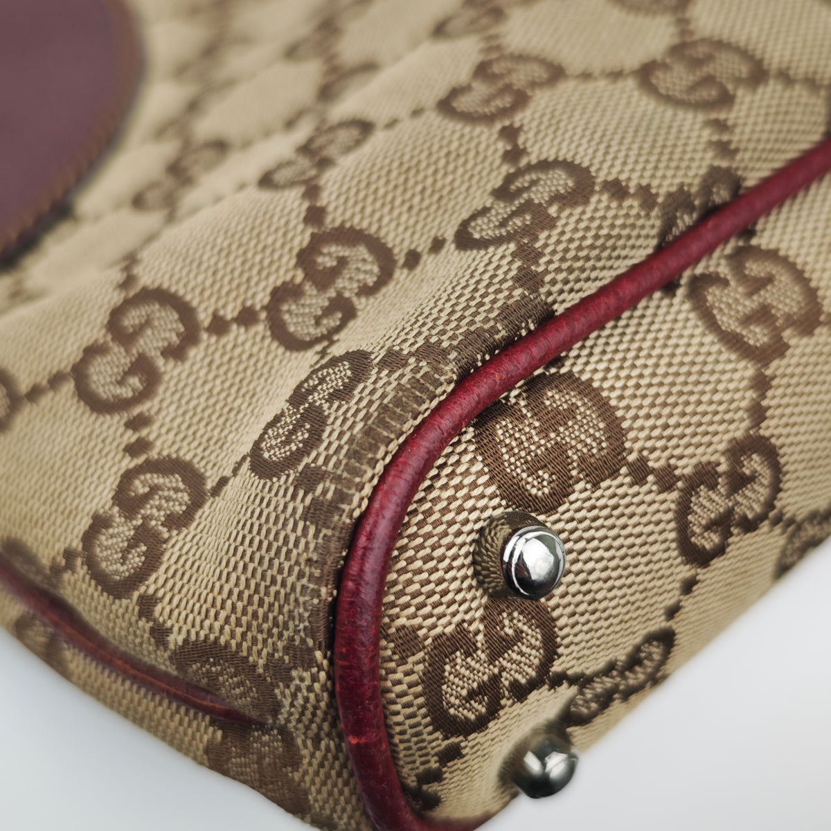 C2869 Gucci Shoulder Bag GG Canvas Burgundy Leather | Pre-Owned Excellent Burgundy Canvas, Leather GG Monogram