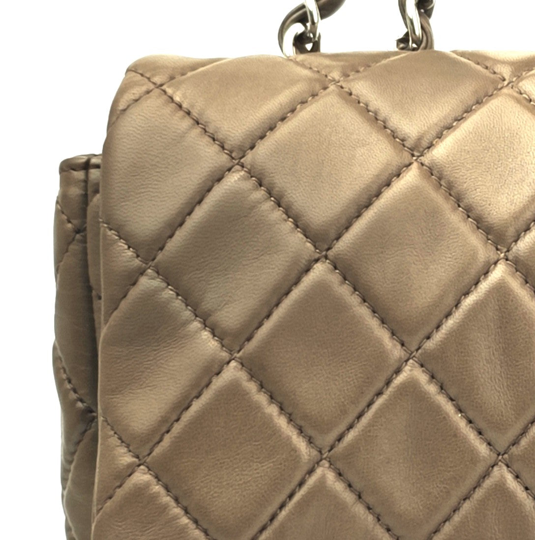 C2873 Chanel Shoulder Bag Timeless Classic Flap Bag Jumbo | Pre-Owned Very Good