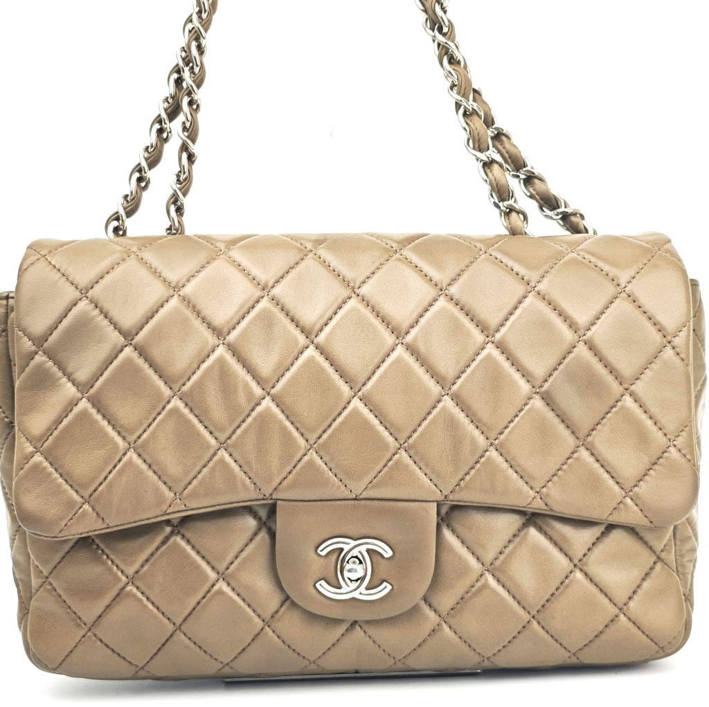 C2873 Chanel Shoulder Bag Timeless Classic Flap Bag Jumbo | Pre-Owned Very Good
