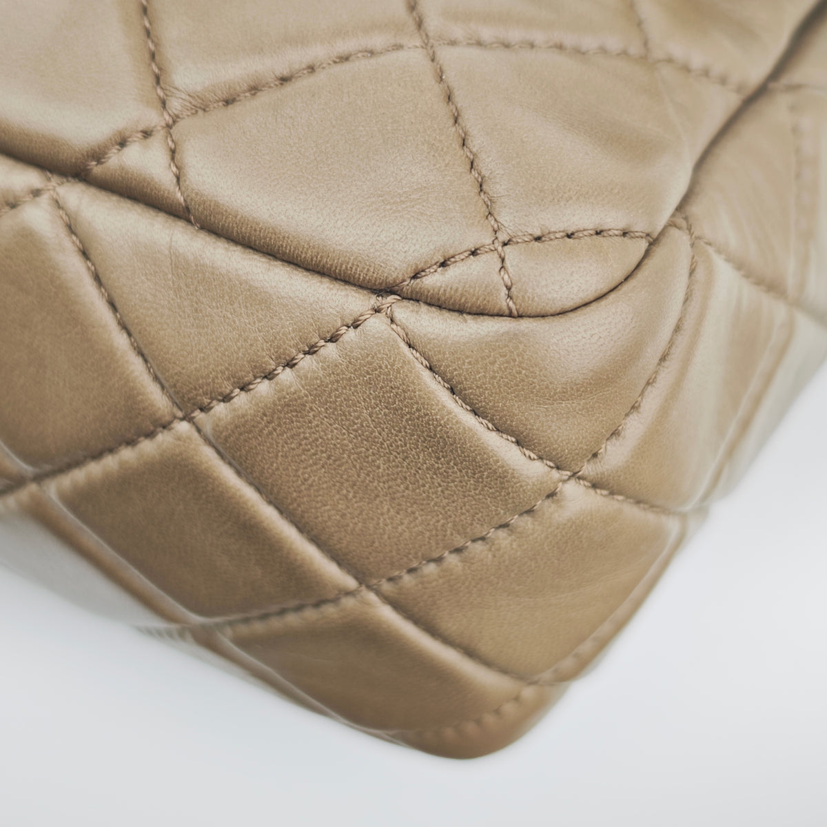 C2873 Chanel Shoulder Bag Timeless Classic Flap Bag Jumbo | Pre-Owned Very Good