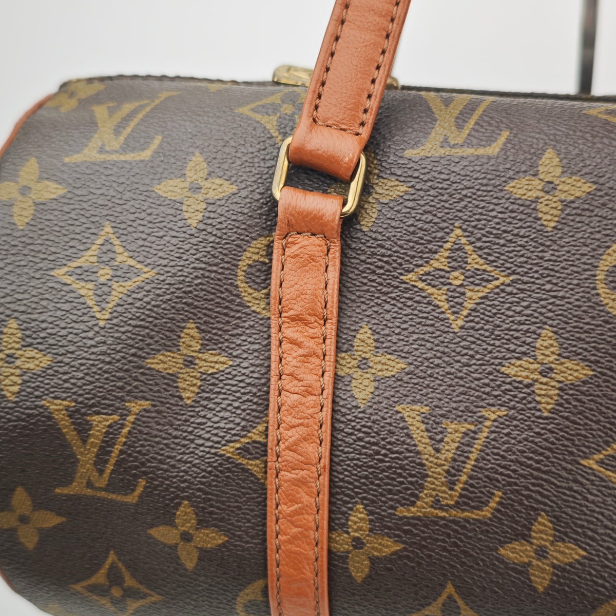 C2886R Louis Vuitton Shoulder Bag Monogram Papillon 30 | Pre-Owned Very Good Brown Monogram Canvas