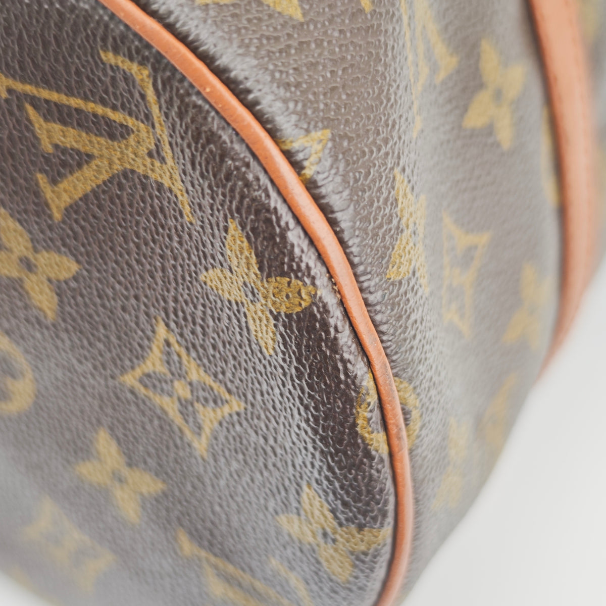 C2886R Louis Vuitton Shoulder Bag Monogram Papillon 30 | Pre-Owned Very Good Brown Monogram Canvas