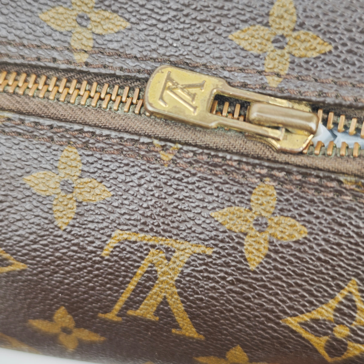 C2886R Louis Vuitton Shoulder Bag Monogram Papillon 30 | Pre-Owned Very Good Brown Monogram Canvas