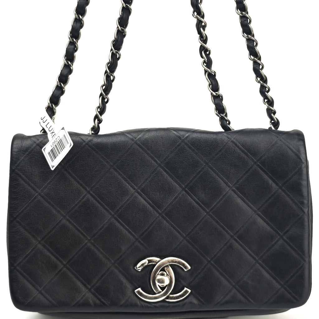 C2901 Chanel Shoulder Bag Surpique Flap Bag | Pre-Owned Very Good