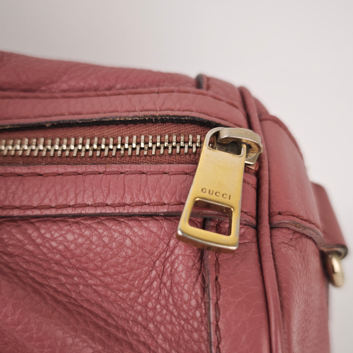 C2912# Gucci Top Handle Bag Vintage Web Calfskin Boston Bag Medium | Pre-Owned Very Good Brown Web Stripe Calfskin Leather