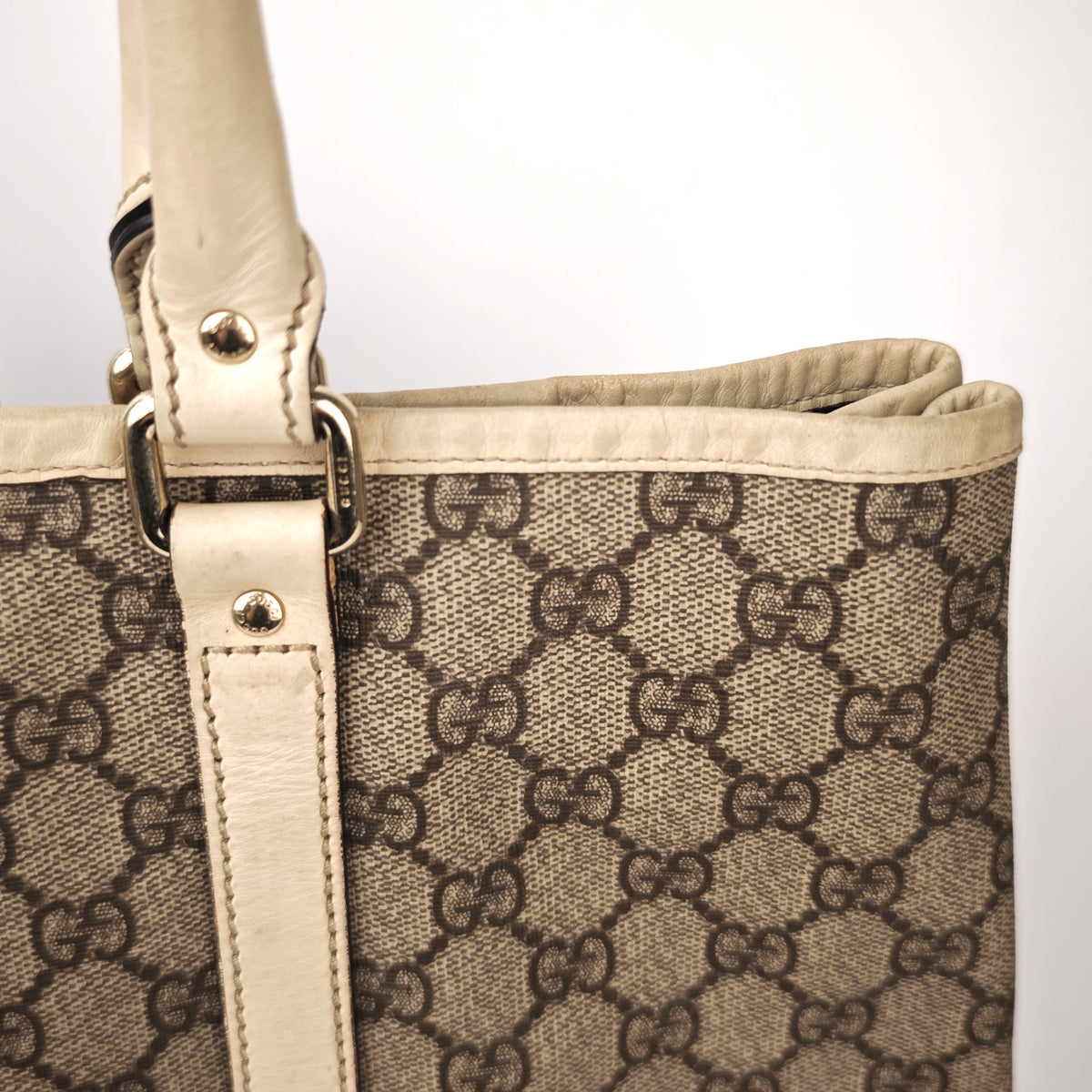 C2917 Gucci Tote Bag GG Supreme Joy Tote | Pre-Owned Very Good Beige / Brown GG Supreme Coated Canvas