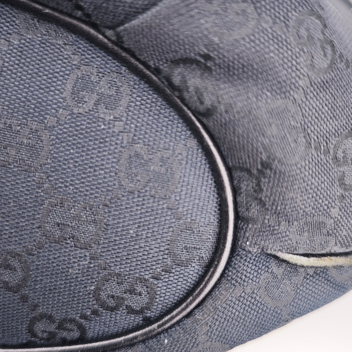 C2918 Gucci Shoulder Bag Black GG Canvas Medium Pelham Hobo Bag | Pre-Owned Excellent Black GG Canvas