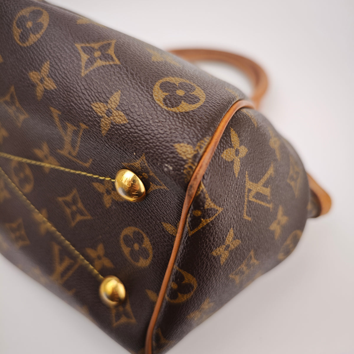 C2933 Louis Vuitton Shoulder Bag Monogram Canvas Tivoli PM | Pre-Owned Very Good Brown Coated Canvas, Leather Trim Monogram