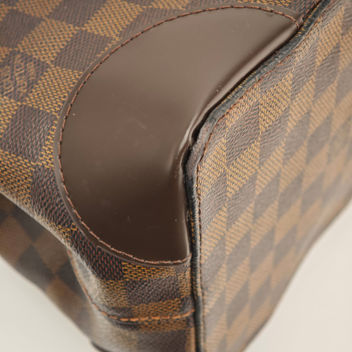 C2944R Louis Vuitton Shoulder Bag Damier Ebene Hampstead MM | Pre-Owned Excellent Brown Damier Ebene Coated canvas, leather trim