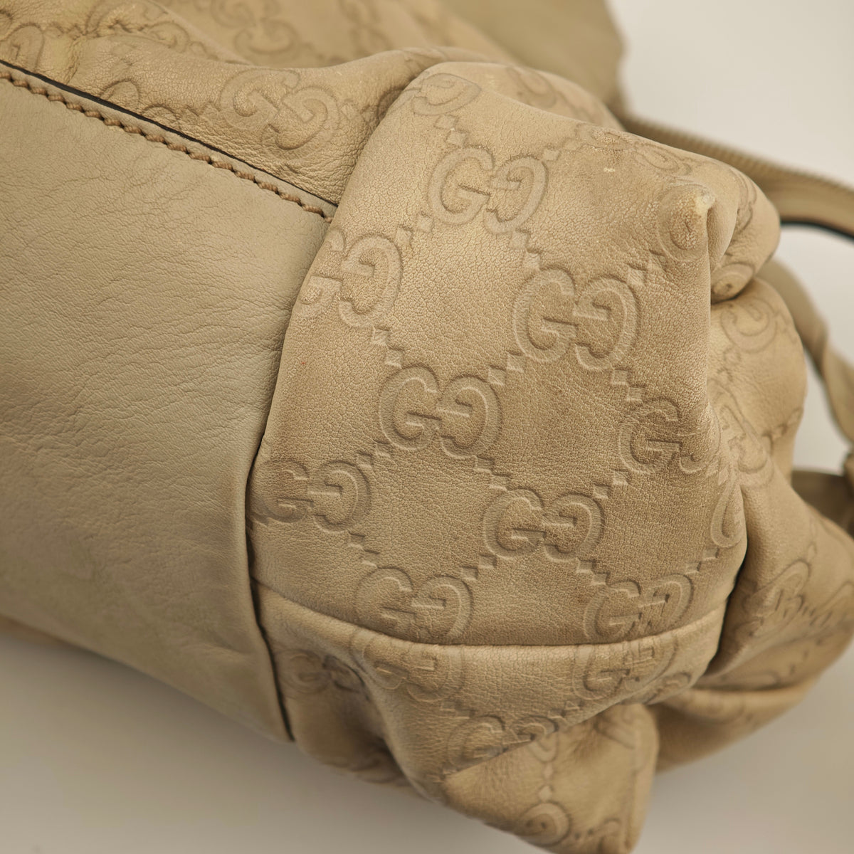 C2954 Gucci Top Handle Bag Guccissima Leather Hysteria Top Handle Bag | Pre-Owned Very Good Guccissima Leather
