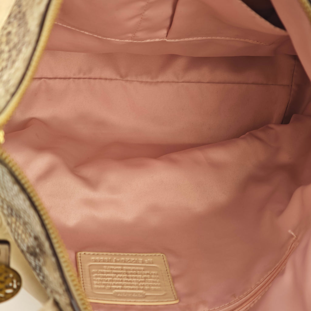 C2955 Coach Tote Bag Laura Embossed Signature Tote | Pre-Owned Very Good Embossed Signature Leather