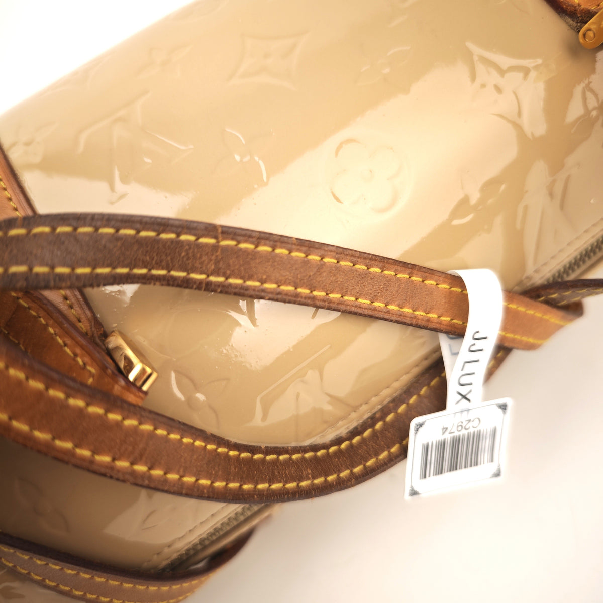 C2974 Louis Vuitton Shoulder Bag Bedford Vernis | Pre-Owned Very Good Patent Leather Vernis