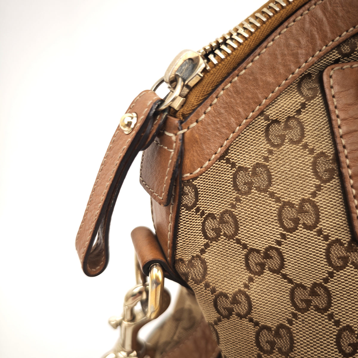 C2977 Gucci Shoulder Bag GG Canvas Charm Dome Satchel | Pre-Owned Very Good Beige / Brown Canvas, Leather GG Canvas