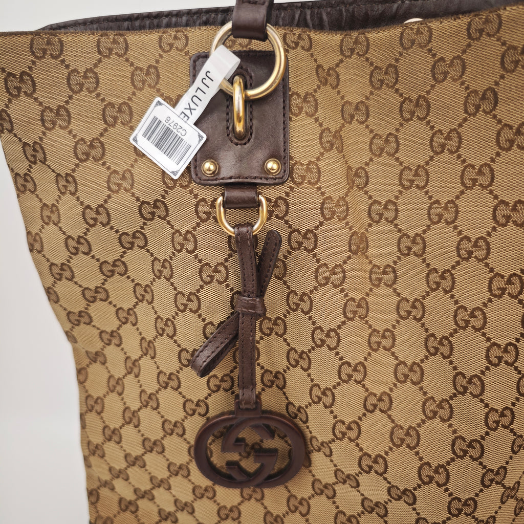 C2978 Gucci Tote Bag GG Canvas Large Charm Tote | Pre-Owned Very Good Beige / Brown Canvas, Leather GG Canvas