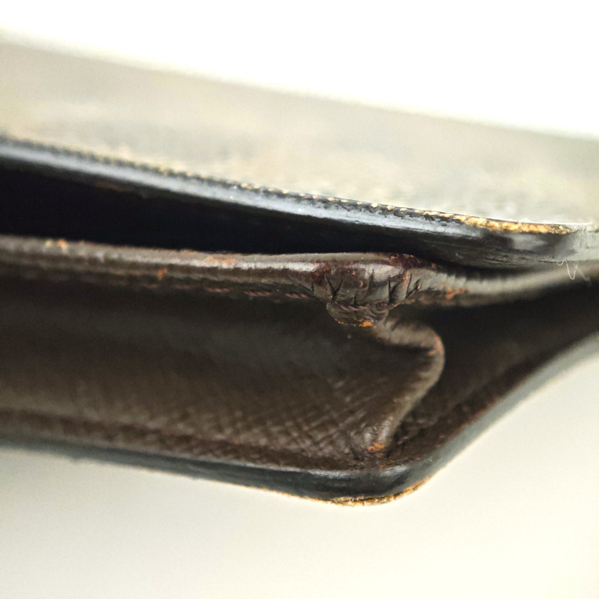C2979 Louis Vuitton Wallet Damier Ebene long wallet | Pre-Owned Very Good Brown Coated Canvas Damier Ebene